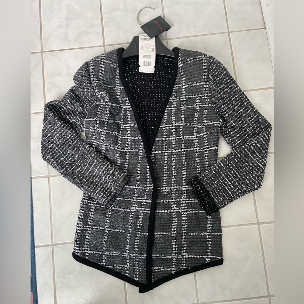 NWT Escada strickjacke‎ Knit Cardigan size 36